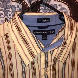 Vintage Tommy Hilfiger short sleeve shirt